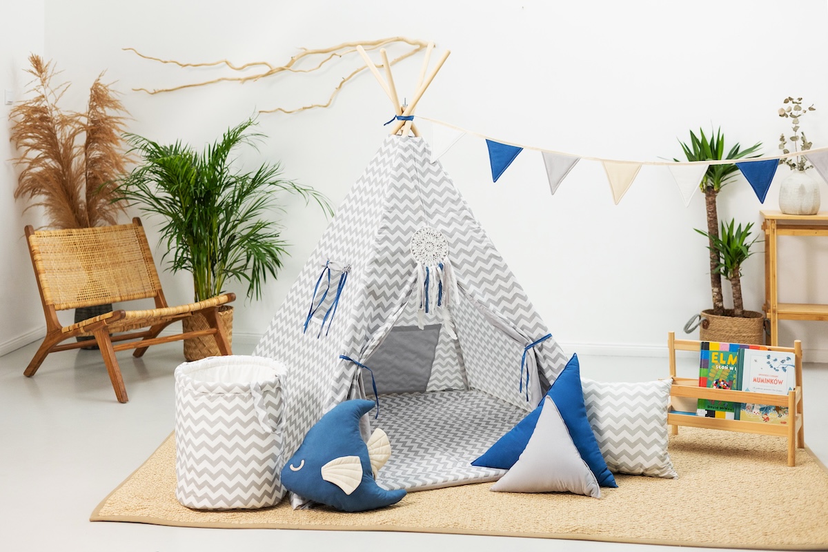 Tipi telk “Laine sosin”